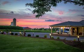 Harvest Drive Family Inn - Renovated Rooms